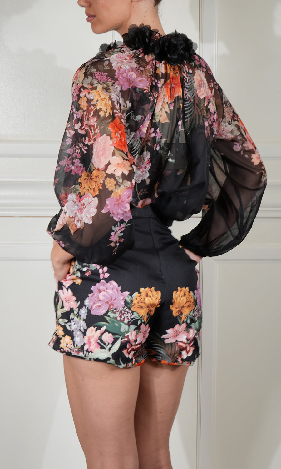 Seduction Floral Set-Black Flower Pink